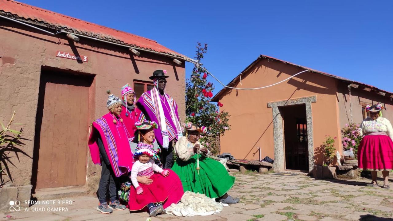Hospedaje Rural La Florida En Llachon, Titicaca Puno Exteriér fotografie