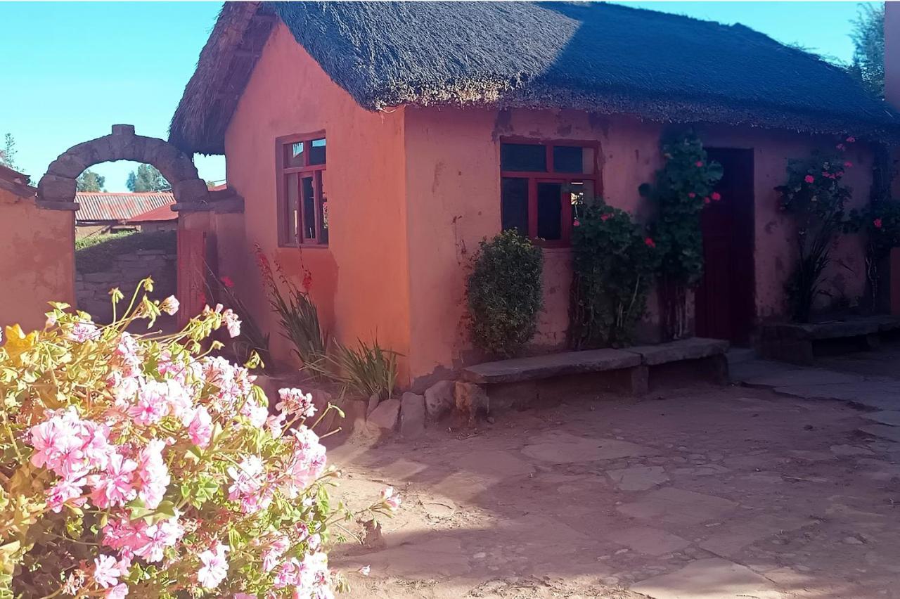 Hospedaje Rural La Florida En Llachon, Titicaca Puno Exteriér fotografie